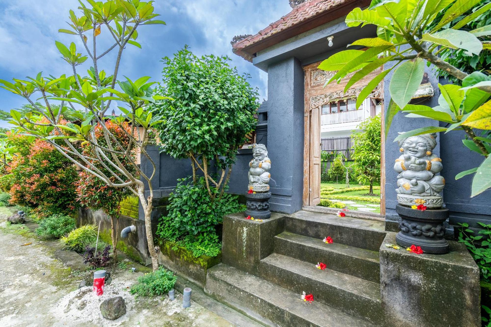 Lumbung Sari Villa Ubud Kültér fotó